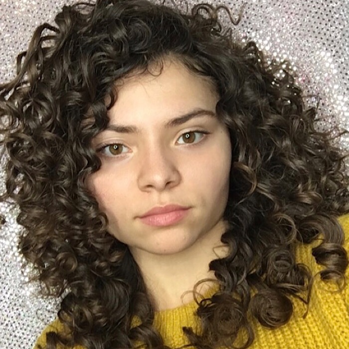 Texture Tales Sydney Shares How She Gets Gorgeous Voluminous Curls