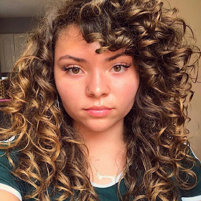 Texture Tales Sydney Shares How She Gets Gorgeous Voluminous Curls