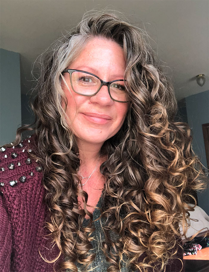 Texture Tales How Pamela Embraced Her Silver Curls